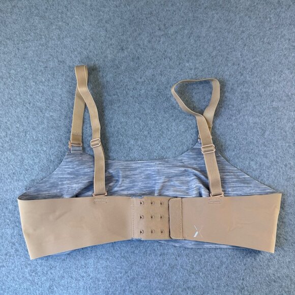 Knix by Knixwear Womens Size 1 - 32A / 32B Seamless Bra Nude Adjustable Wireless - Picture 3 of 11